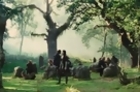 Snow White and the Huntsman (2012): Setting-up-camp